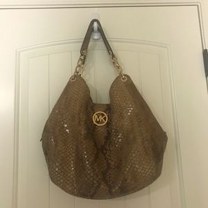Michael kors purse